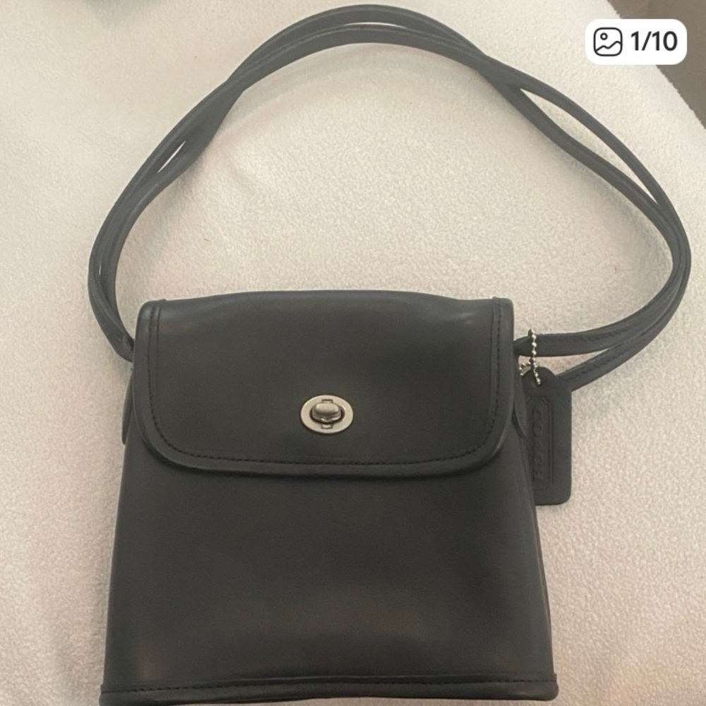 Coach Black Leather Bag Tag